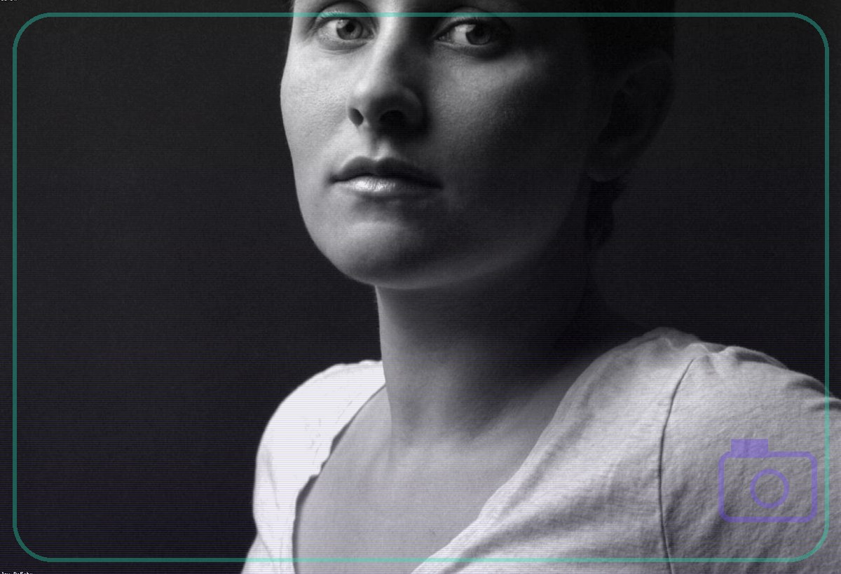 editorial portrait in photo studio